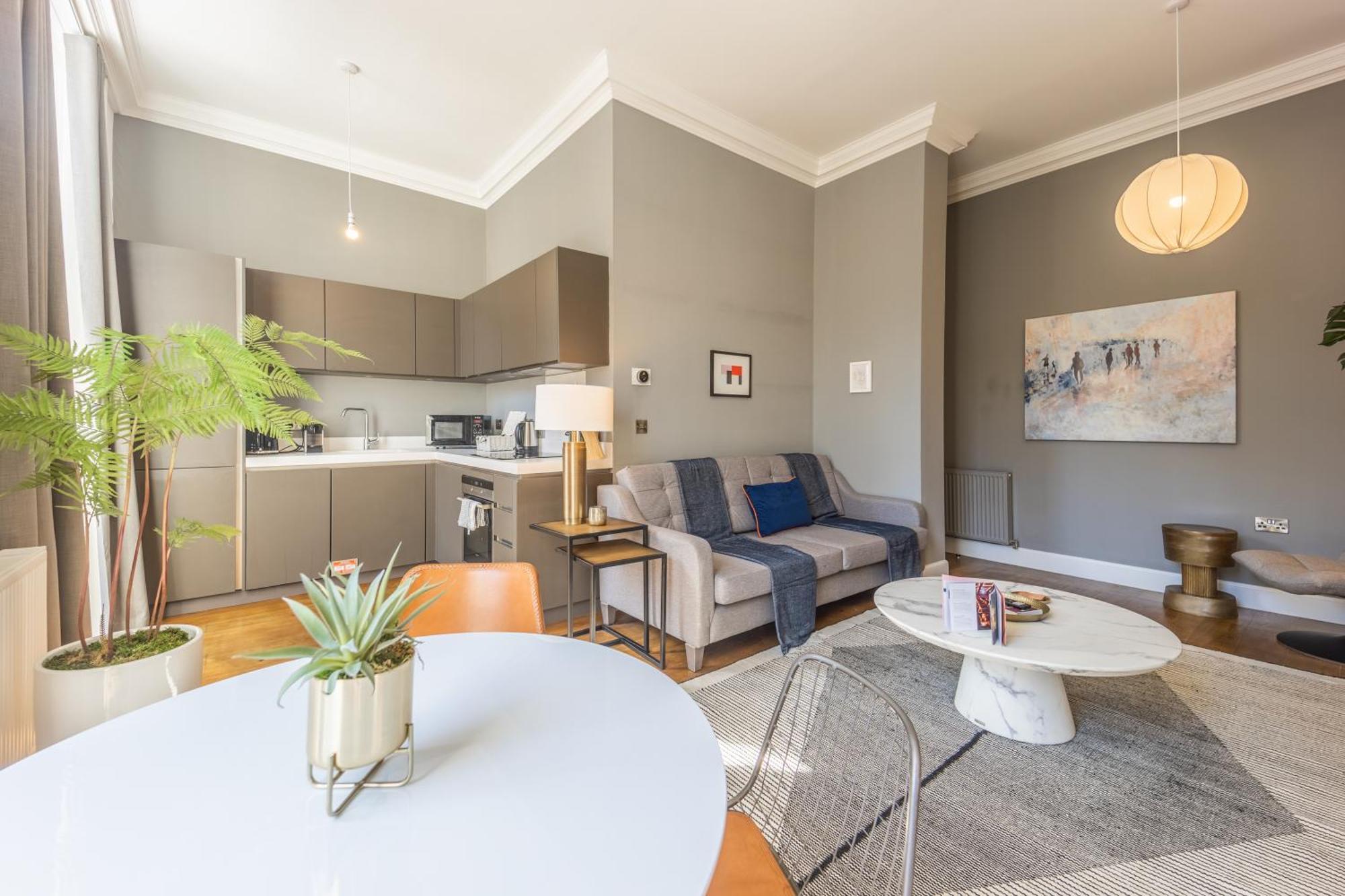 No1 Apartments Edinburgh - George IV Bridge エクステリア 写真