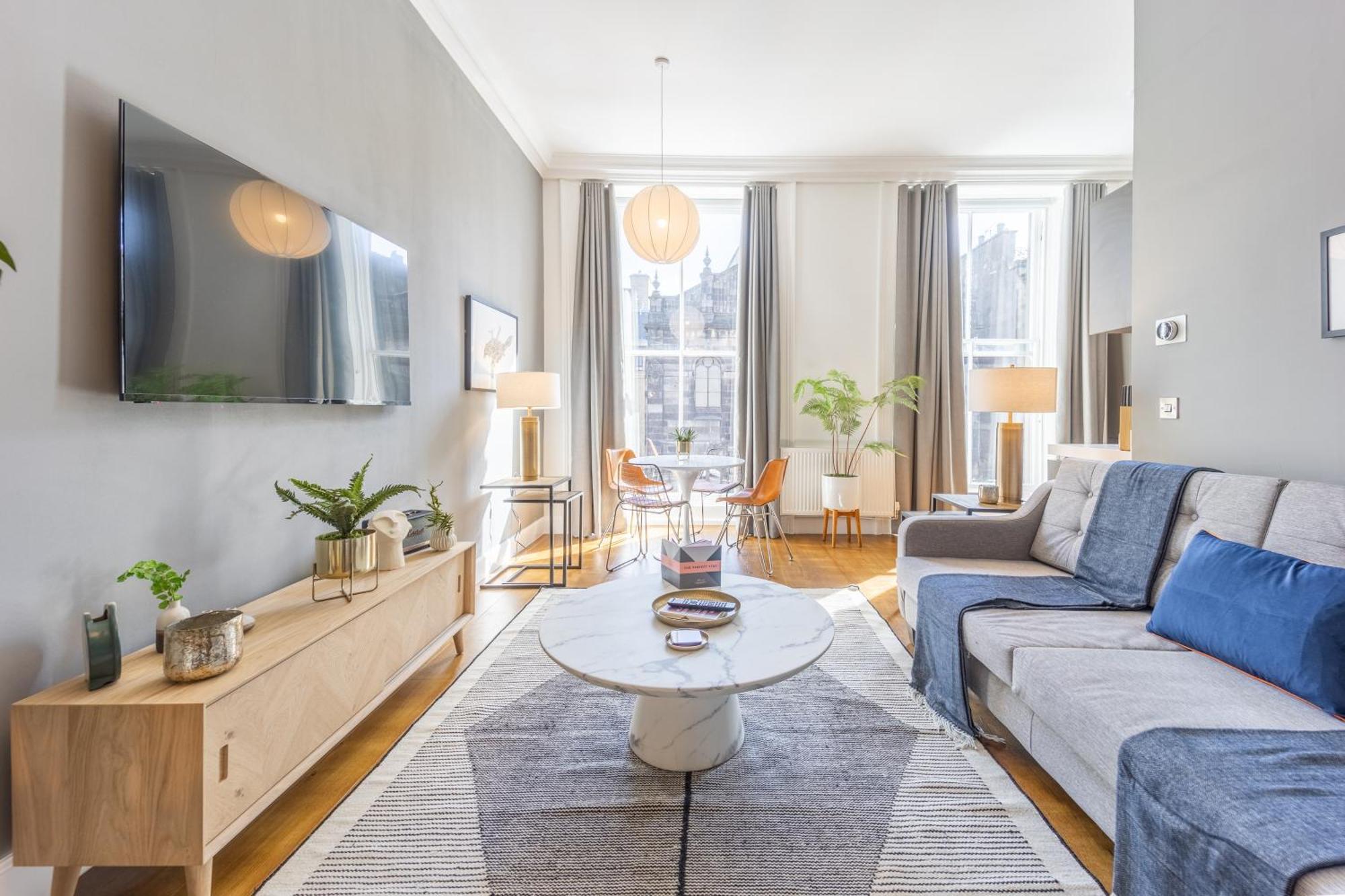No1 Apartments Edinburgh - George IV Bridge エクステリア 写真